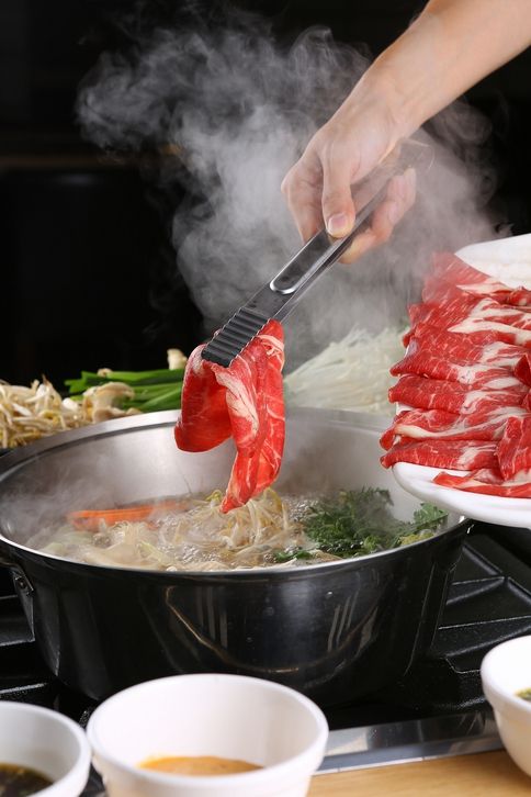 업계의 과잉출점 경쟁이 장기화되면 공멸 위험으로 돌아올 수 있다. 게티이미지