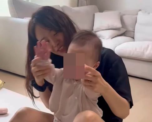 사진=송지은 SNS