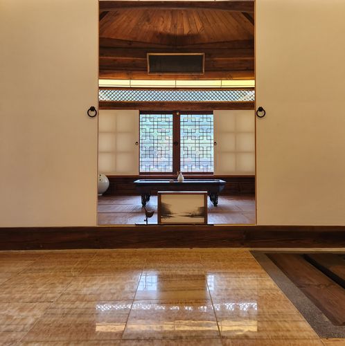 객실 내 거실 공간 [도광환 기자 촬영]