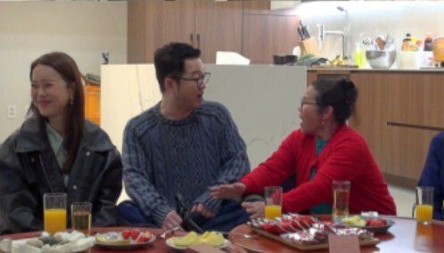 박서진의 150평 규모 대저택이 공개되며 화제가 됐다. KBS 2TV ‘실림하는 남자들’ 제공