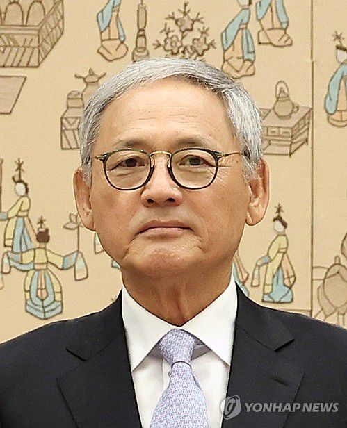 신임 문체부 장관 후보자에 유인촌 특보(서울=연합뉴스) 윤석열 대통령은 신임 문화체육관광부 장관 후보자로 유인촌 대통령실 문화체육관광 특별보좌관을 지명했다고 대통령실이 13일 밝혔다. 2023.9.13  [연합뉴스 자료사진] zjin@yna.co.kr