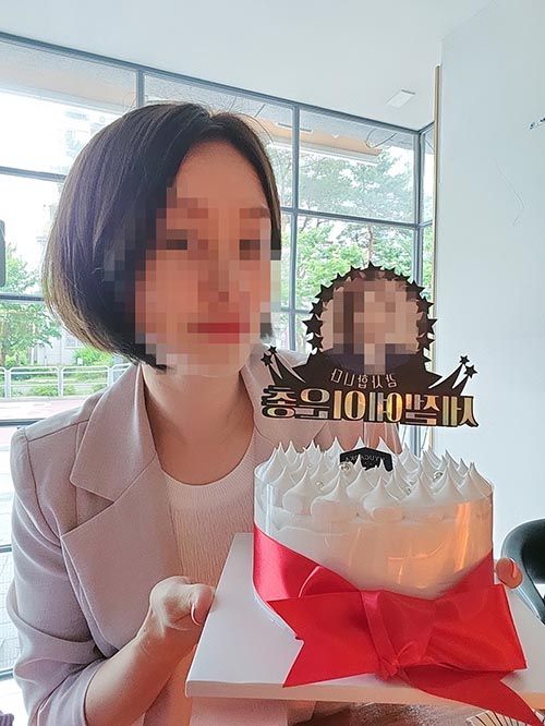 스토킹 살인 피해자 고 이은총씨(사진)의 사촌언니 A씨는 기자와의 통화에서 “우리 은총이가 ‘딸을 정말 사랑했다’는 내용을 꼭 넣어줬으면 한다”라고 당부했다. 네이트판 갈무리