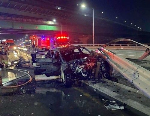 렌터카가 불 탄 사고 현장. 충남 아산소방서 제공