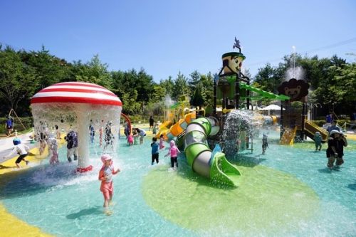 서울 성북구 오동근린공원 물놀이터.  성북구 제공