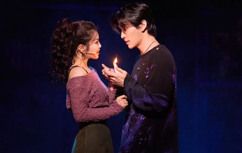 뮤지컬 ‘렌트’의 한 장면. 로저 유태양, 미미 김수하. 신시컴퍼니 제공