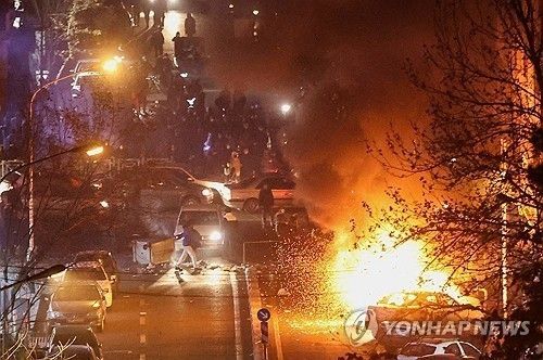 이란 반정부 시위 현장. 로이터 연합뉴스