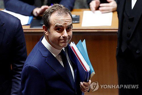 [로이터 연합뉴스 재판매 및 DB 금지]