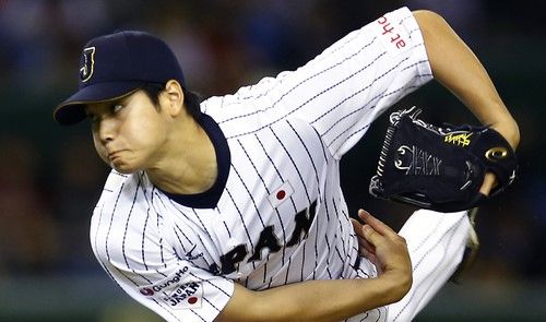 오타니는 면허를 취득한 이후 테슬라의 모델X 차량을 이용했고, 현재는 포르쉐와 스폰서십을 맺어 포르쉐 차량을 이용하고 있다. 그의 올해 연봉은 3000만달러(약 390억원)에 달한다.  [사진=뉴시스]