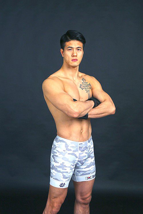 PFL 첫 한국인 파이터 조성빈은 실력을 인정받아 예선이 면제됐다. 2021시즌 페더급 정규리그에 직행한다. 8위 안에 들면 10월 시작하는 우승 상금 100만 달러 토너먼트 참가자격이 주어진다. 사진=Professional Fighters League 제공