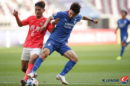 수원이 광저우를 몰아붙였지만 무승부에 그쳤다. 사진=한국프로축구연맹 제공