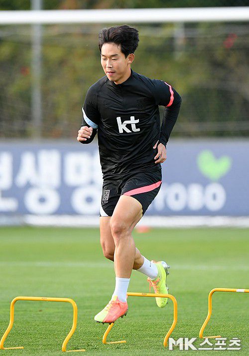 AFC 챔피언스리그 MVP 윤빛가람이 종아리를 다쳐 오는 25일 원정 평가전으로 열리는 A매치 한일전에 결장한다. 울산 후배 이동경이 대신 국가대표로 소집됐다. 사진=MK스포츠DB