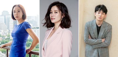 연상호 감독 SF ‘정이’ 사진=씨네21, YNK엔터테인먼트, 스튜디오 산타클로스엔터테인먼트