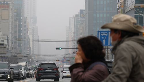 전국에 황사가 덮친 29일 오후 인천 도심이 뿌옇게 보이고 있다. [사진 출처 = 연합뉴스]