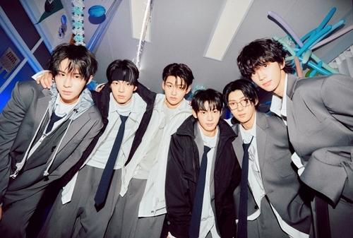 그룹 TWS(투어스)가 22일 데뷔 1주년을 맞았다. 사진= 플레디스 엔터테인먼트