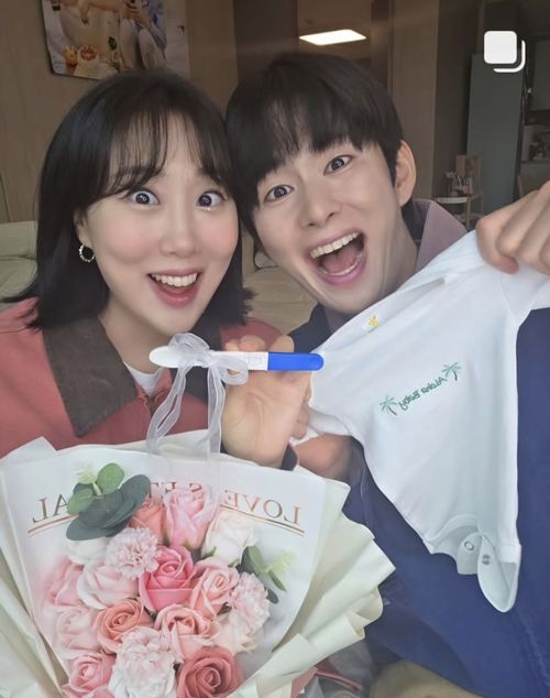 유튜브 채널 ‘엔조이커플’의 손민수·임라라 부부가 2년 넘게 기다려온 기적 같은 임신 소식을 전했다. 사진=임라라 SNS