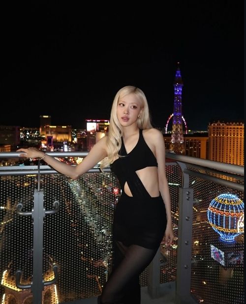 그룹 블랙핑크의 멤버 로제가 라스베이거스에서 압도적인 아우라를 뽐냈다. 사진=로제 SNS