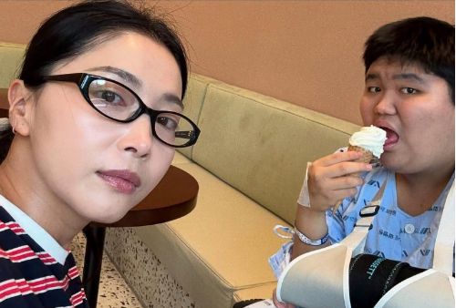 사진 =   오윤아  SNS