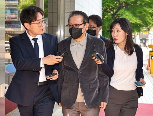 ‘건진법사’ 전성배 씨. [사진 출처 = 연합뉴스]