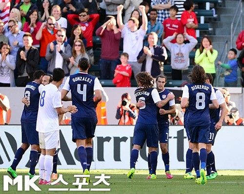 지난 2014년 2월 열린 한국과 미국의 A매치. 그때도 감독은 홍명보였고 한국은 0-2로 졌다. 사진= MK스포츠 DB