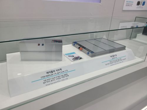 LG에너지솔루션이 인터배터리2025에서 전시한 바이폴라 전지의 모습. 강희종 기자