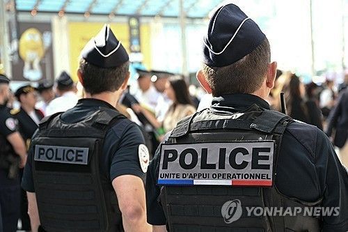 프랑스 경찰. 연합뉴스