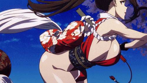 기본 복장 자체가 겨우 중요한 곳을 가린 정도...;