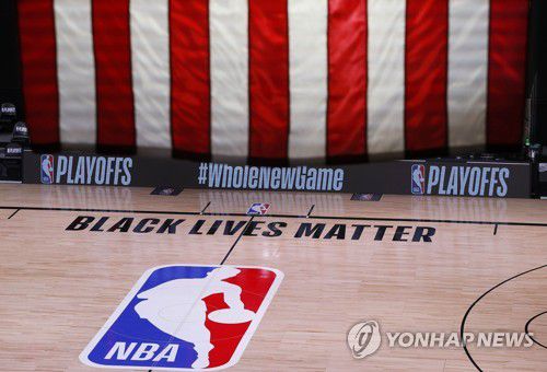 NBA 플레이오프 밀워키-올랜도 5차전 경기가 예정됐던 코트. [AFP=연합뉴스]
