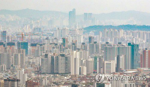 지난 20일 서울 남산에서 바라본 시내 아파트 단지 모습 [연합뉴스 자료사진]