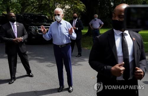 펜실베이니아주 방문한 바이든 후보[로이터=연합뉴스]