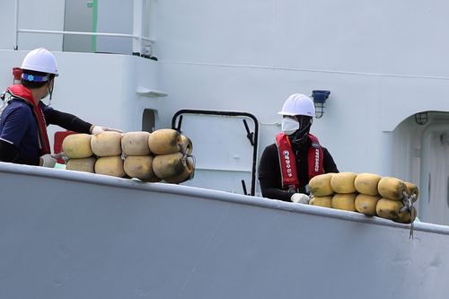 무궁화 10호 펜더 부이[연합뉴스 사진]