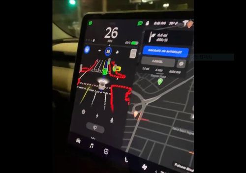 완전자율주행 베타 서비스를 제공하는 오토파일럿 이미지[트위터 캡처·재판매 및 DB 금지]