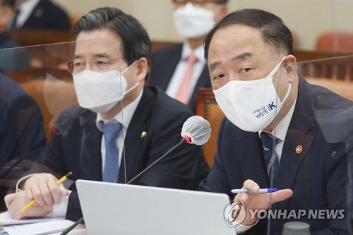 홍남기 부총리 겸 기획재정부 장관[연합뉴스 자료사진]