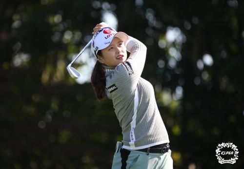 최혜진의 아이언샷.[KLPGA 제공. 재판매 및 DB 금지]