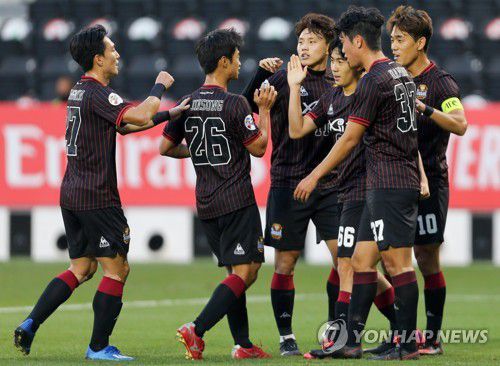 한승규의 결승 골에 기뻐하는 서울 선수들[AFP=연합뉴스]