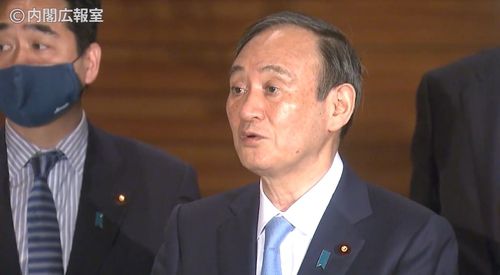 (도쿄=연합뉴스) 스가 요시히데 일본 총리가 19일 화상으로 열린 주요 7개국(G7) 정상회의에 참석한 뒤 취재진에 논의 내용을 설명하고 있다. [일본정부 인터넷 방송 화면 갈무리]