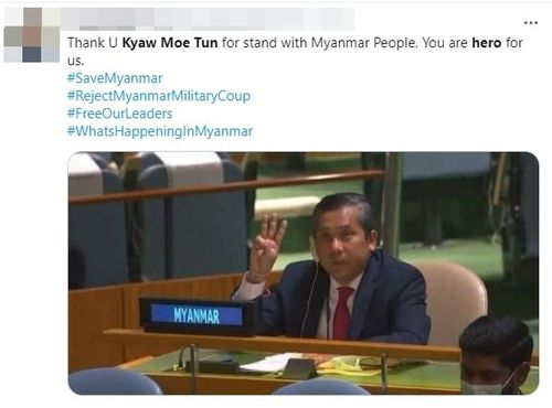 쿠데타를 비판한 주유엔 미얀마 대사 사진을 공유하며 '영웅'이라고 적은 한 네티즌[트위터 캡처. 재판매 및 DB 금지]