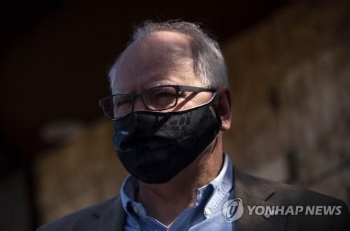 팀 월즈 미네소타 주지사[AFP=연합뉴스 자료사진.재판매 및 DB 금지]