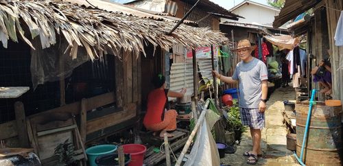한인 종교단체에서 양곤 빈민가를 직접 찾아가 실태를 파악하고 있다. 2021.5.21.[양곤<미얀마>=연합뉴스 이정호 통신원]