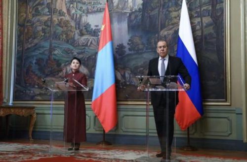 회담 후 공동 기자회견 중인 몽골과 러시아 외무장관[몽골 외교부 홈페이지 캡처. 재판매 및 DB 금지]