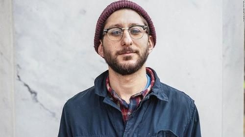 미얀마서 체포된 '프런티어 미얀마' 편집주간 대니 펜스터(37)[트위터 @USRealityCheck·재판매 및 DB 금지]