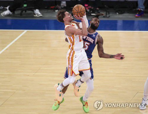 트레이 영 '슛'[USA TODAY Sports=연합뉴스]