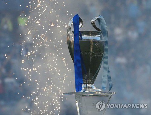 UEFA 챔피언스리그 트로피[로이터=연합뉴스 자료사진]