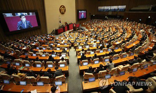 교섭단체 대표연설하는 송영길 대표(서울=연합뉴스) 하사헌 기자 = 더불어민주당 송영길 대표가 16일 오전 서울 여의도 국회 본회의장에서 열린 제388회국회(임시회) 제1차 본회의에서 국정에 관한 교섭단체 대표연설을 하고 있다. ]toadboy@yna.co.kr