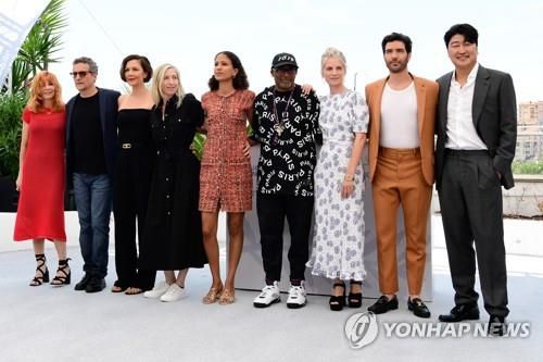 제74회 칸 국제 영화제 경쟁 부문 심사위원단[EPA=연합뉴스]