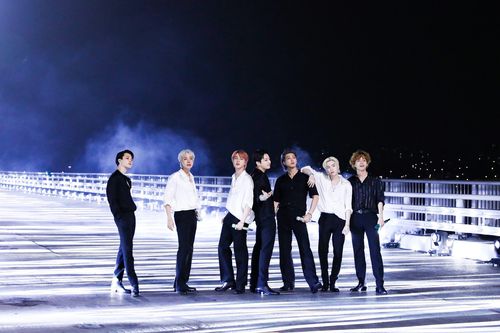 월드컵대교에서 '버터' 무대를 선보인 그룹 방탄소년단(BTS)[빅히트뮤직 제공. 재판매 및 DB 금지]