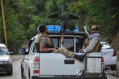 탈레반 장악 아프간서 저항 나선 정부군  [AFP 통신=연합뉴스]