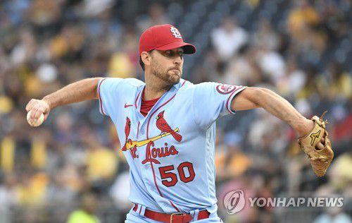 '내셔널리그 8월 최고의 투수' 애덤 웨인라이트[AP=연합뉴스 자료사진]