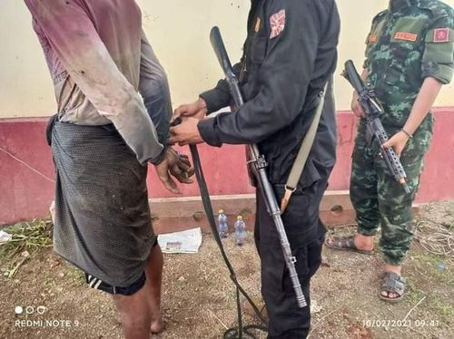 KSP에서 마약류를 다량 소지하고 있던 남자 1명을 검거했다며 발표한 사진. 2021.10.2 [SNS 캡처. 재판매 및 DB 금지]