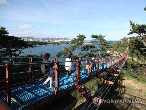 맑은 울산 하늘[연합뉴스 자료사진]