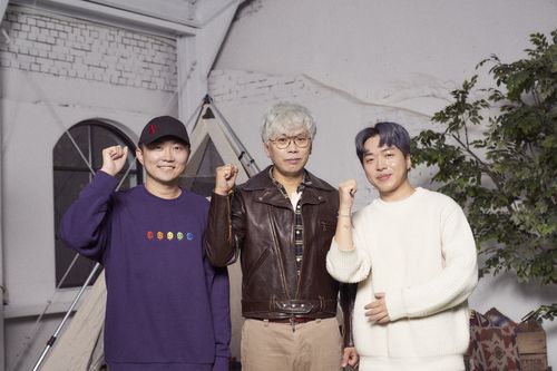 넷플릭스 오리지널 예능 '먹보와 털보' 제작진(왼쪽부터) MBC의 장우성 PD, 김태호 PD, 이주원 PD. [넷플릭스 제공. 재판매 및 DB 금지]